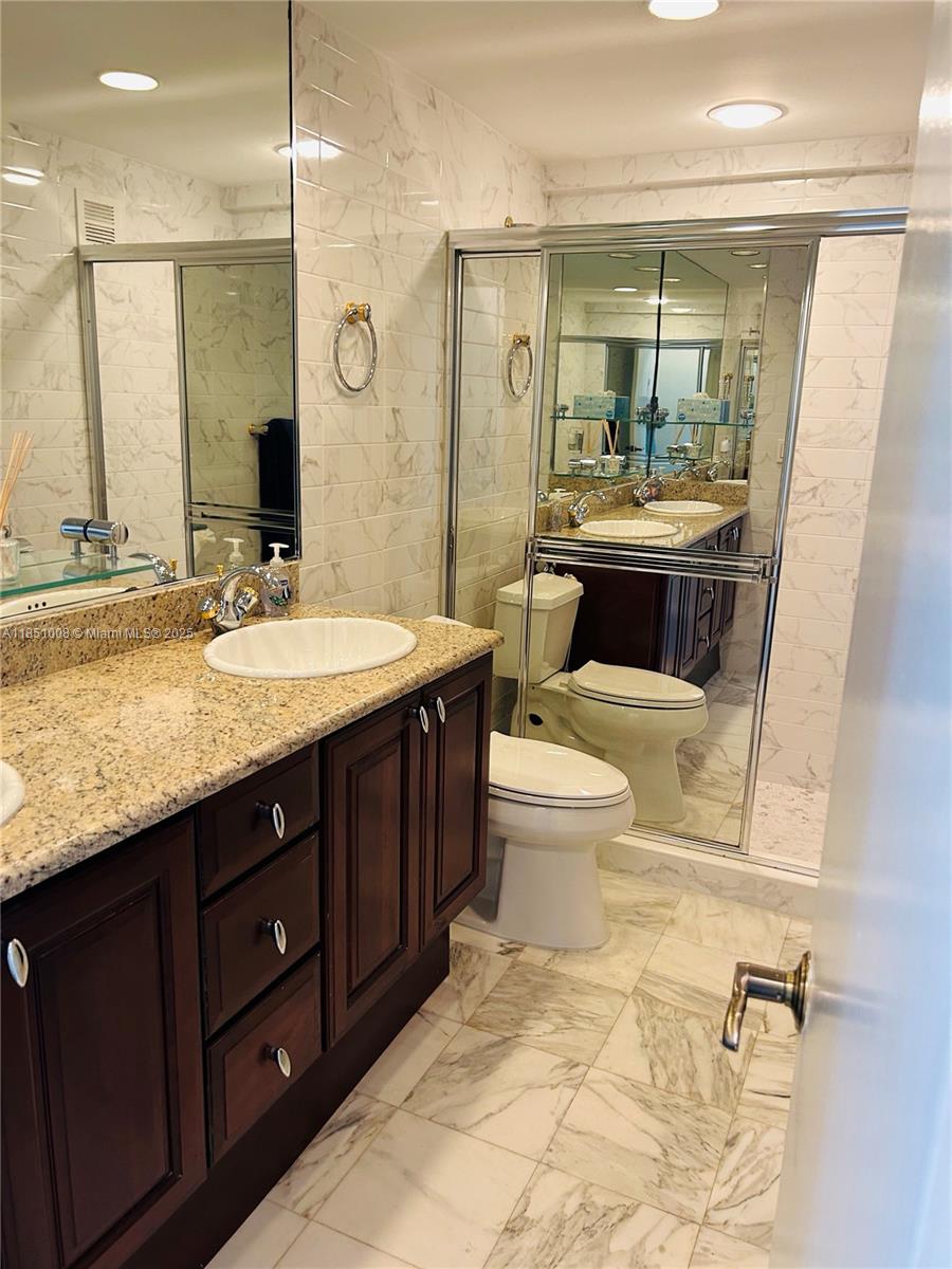 CORINTHIAN CONDO - Residential