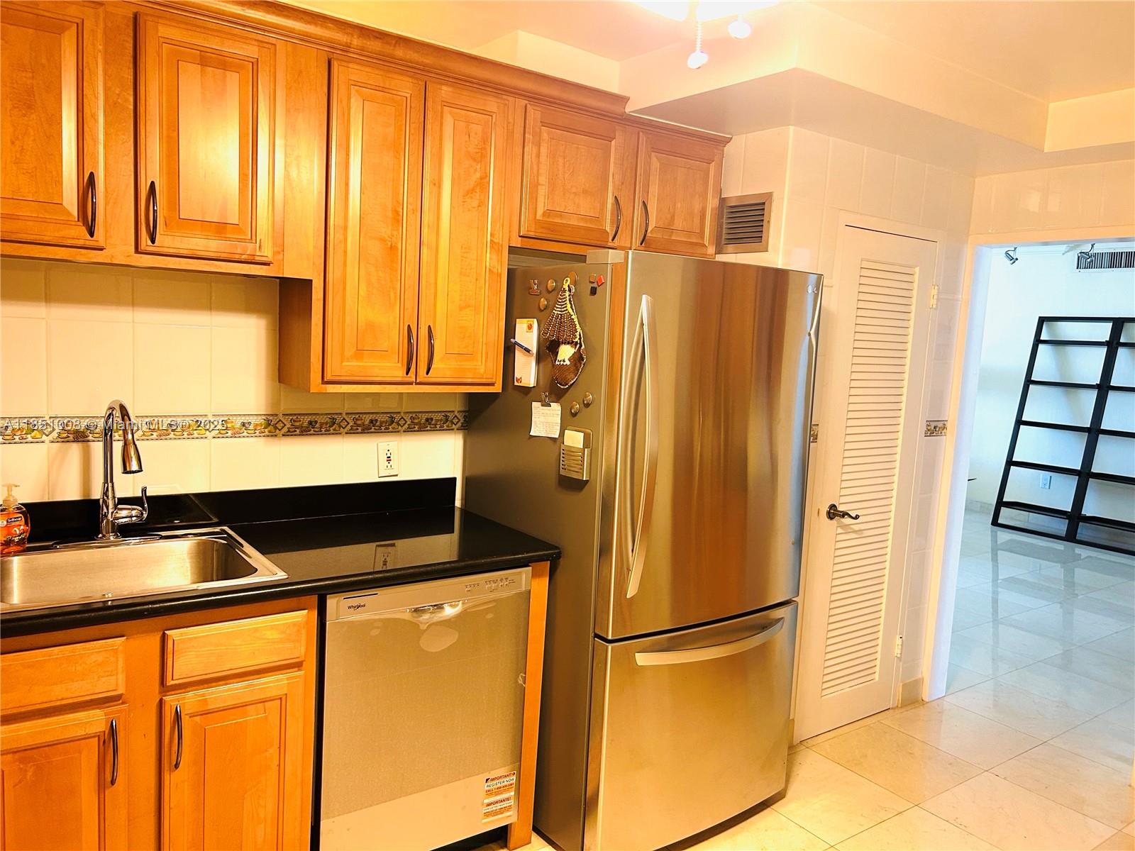 CORINTHIAN CONDO - Residential