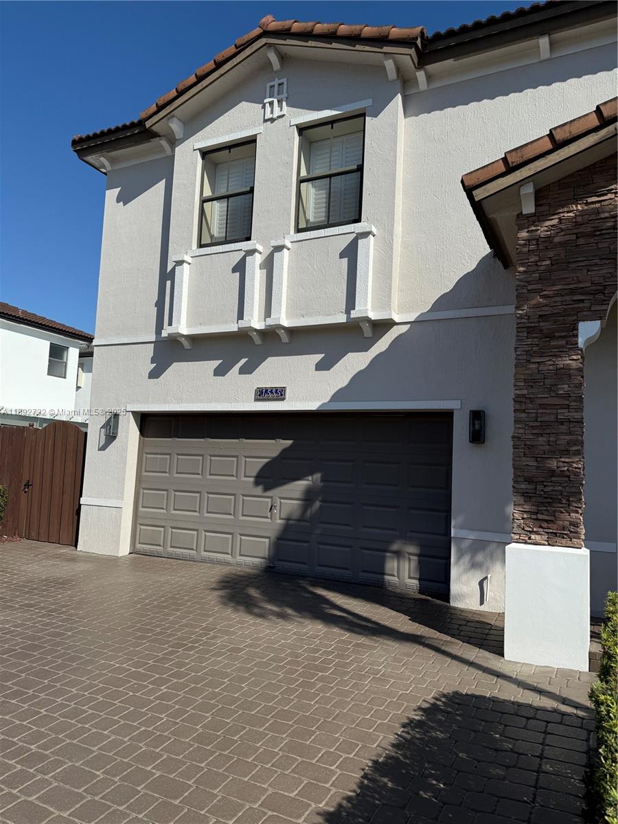 1535 SW 145th Ave 1535