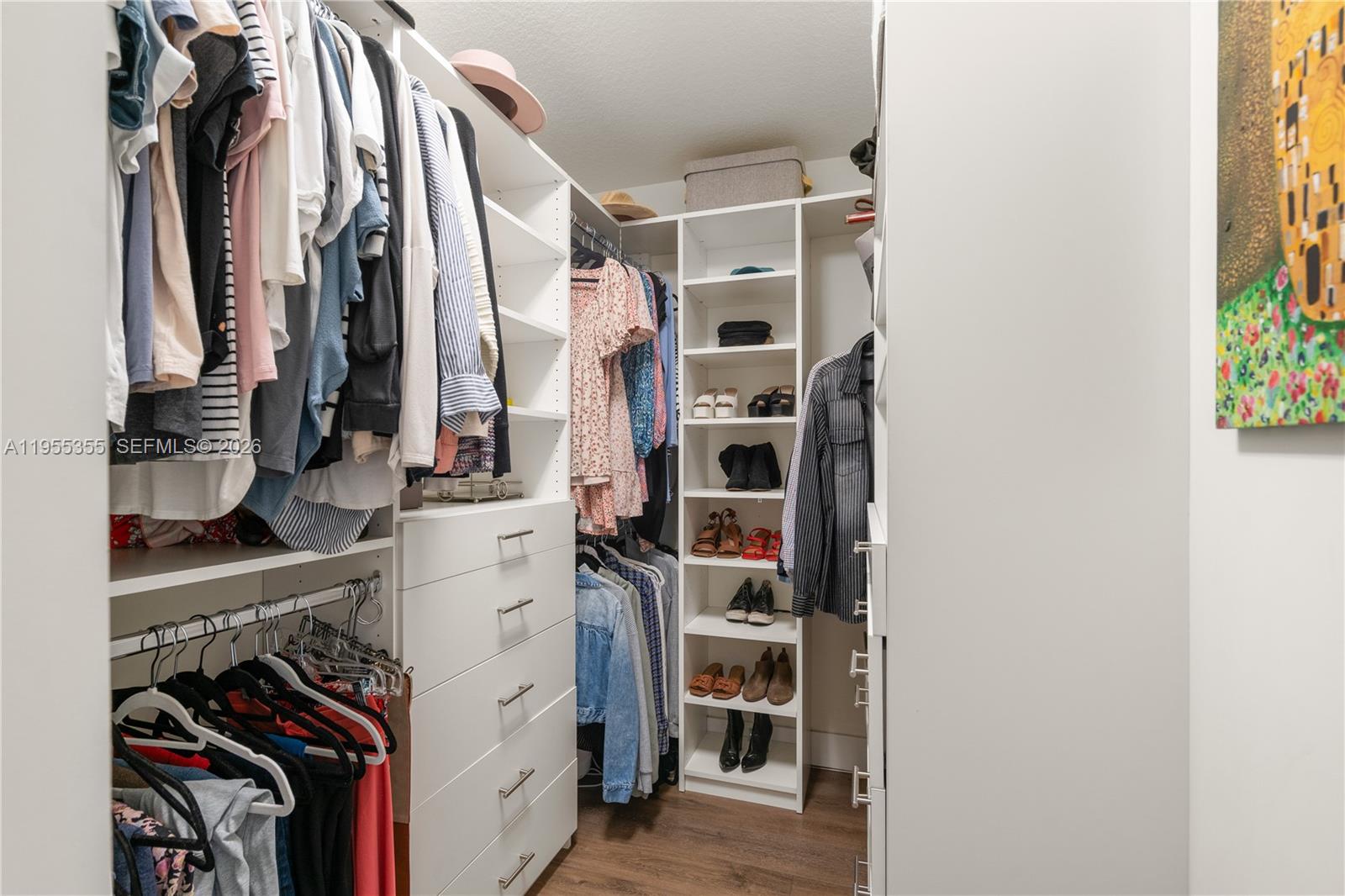 DOWNTOWN DORAL SOUTH PHAS - Residential