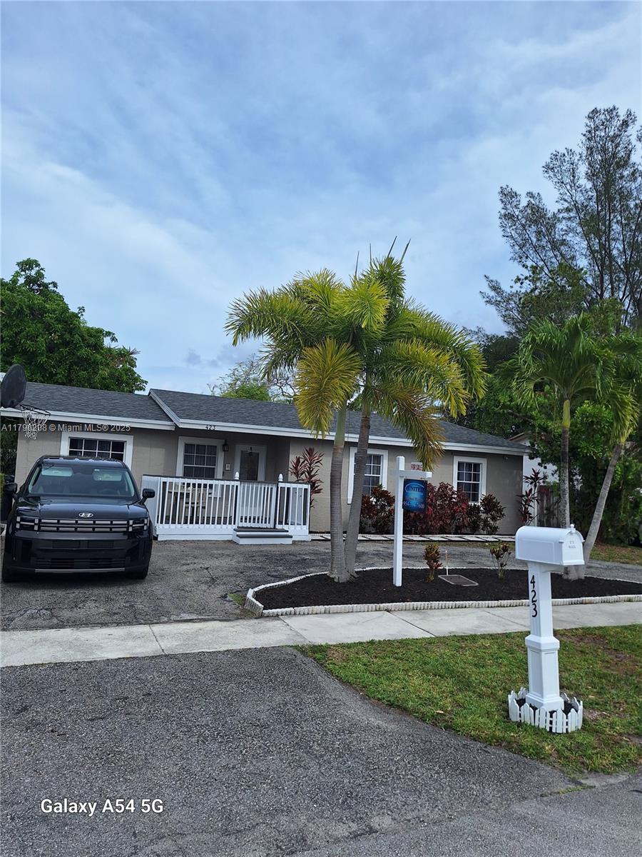 423 SW 80th Ave