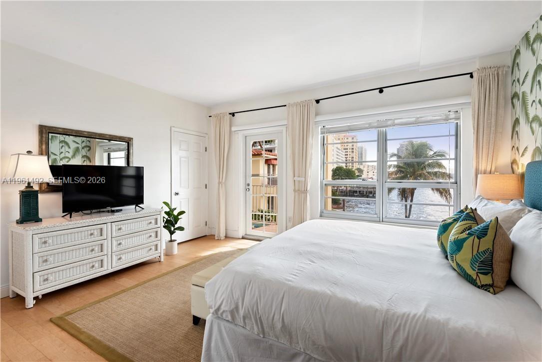 FORT LAUDERDALE YACHT - Residential