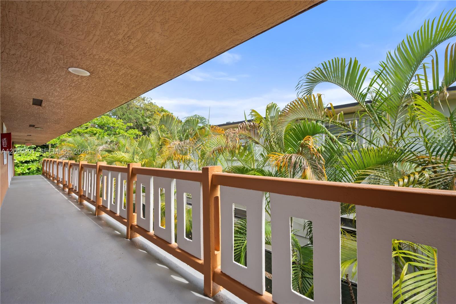 RIVERSIDE NO 2 - Residential Income