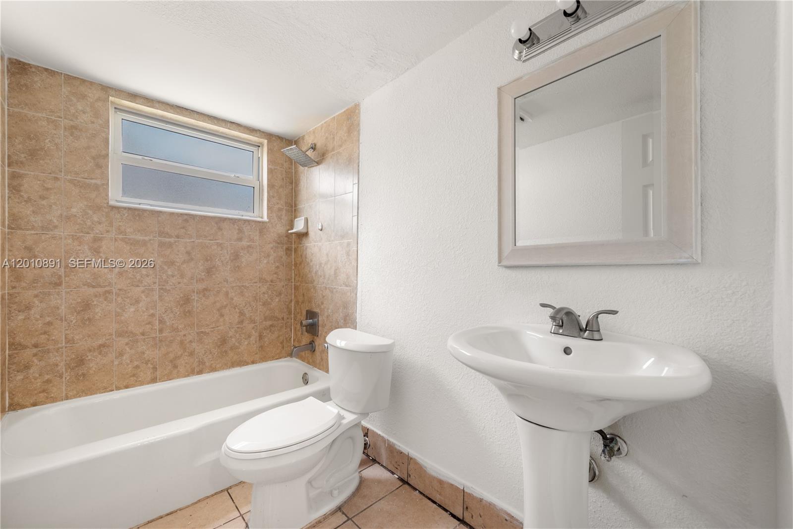 RIVERSIDE NO 2 - Residential Income