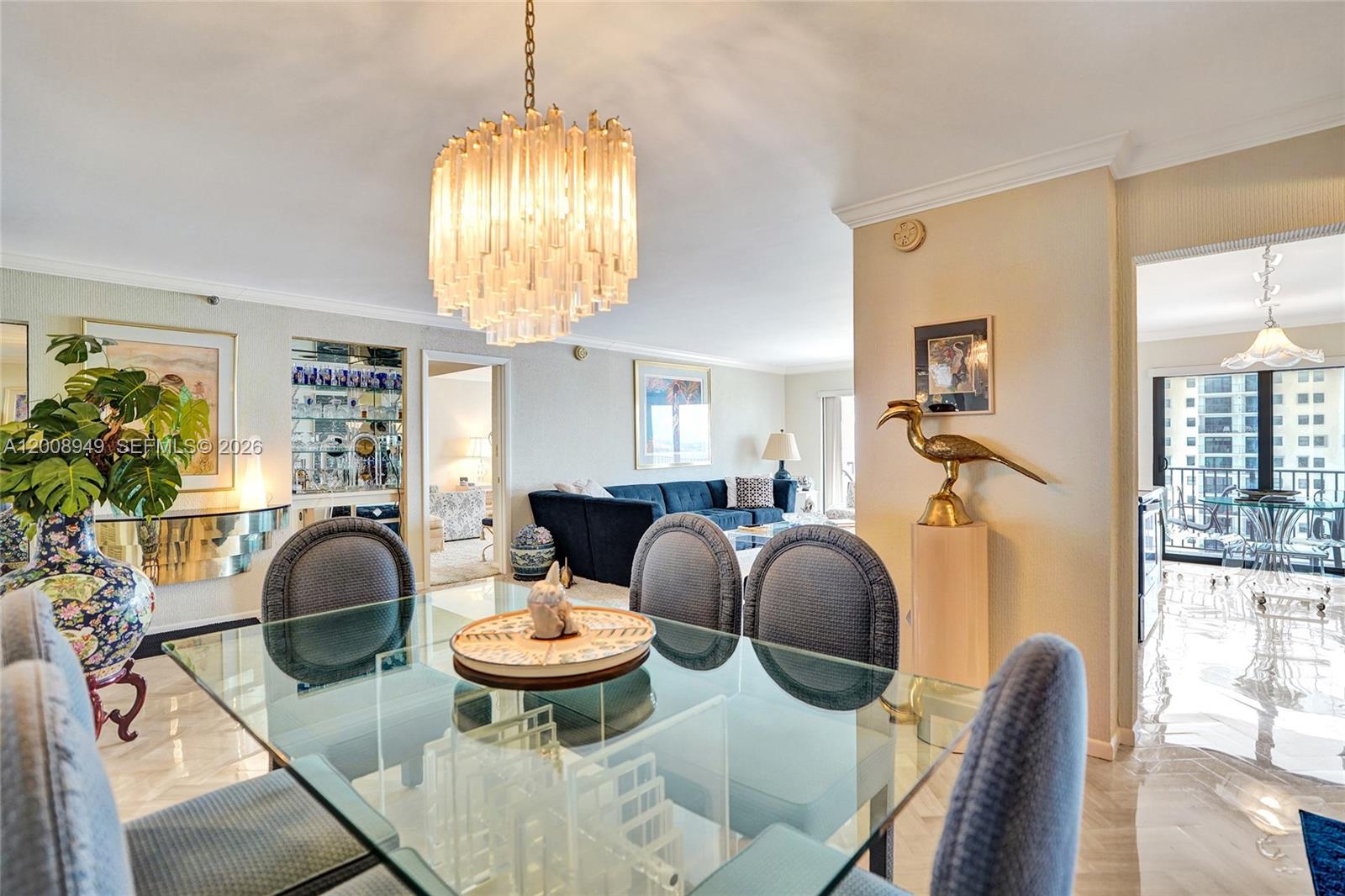 SUMMIT CONDO - Residential