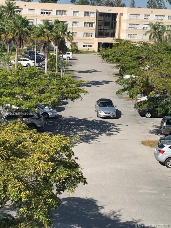 NARANJA LAKES CONDO NO 5 - Residential Lease