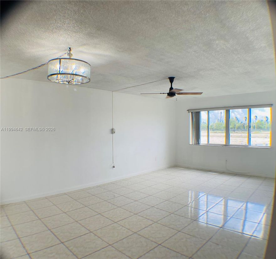 Large condo in Naranja Lakes features 2 bedrooms, 1.5 baths, large open layout, recently painted, conveniently
located close to downtown Homestead, US1, and Turnpike. Laundry facilities on the same floor. Both bedrooms
have large walk-in closets. Large pantry and storage room inside unit. Large Kitchen with plenty of cabinetry. Close
to military base, Racetrack and Hospital. Don’t miss out. Easy to show on Lockbox.