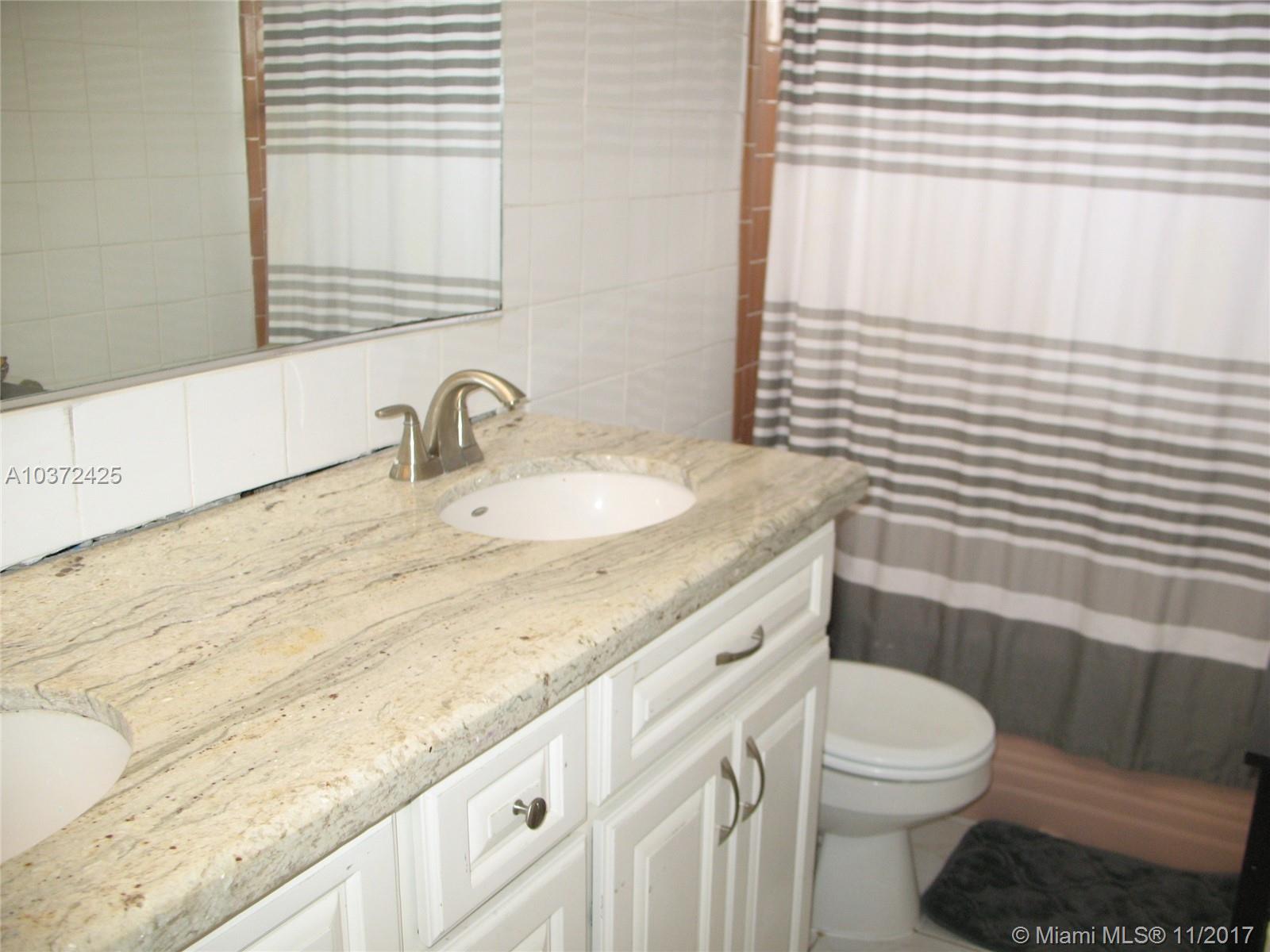 HIGHLAND MANOR SEC 5 - Residential