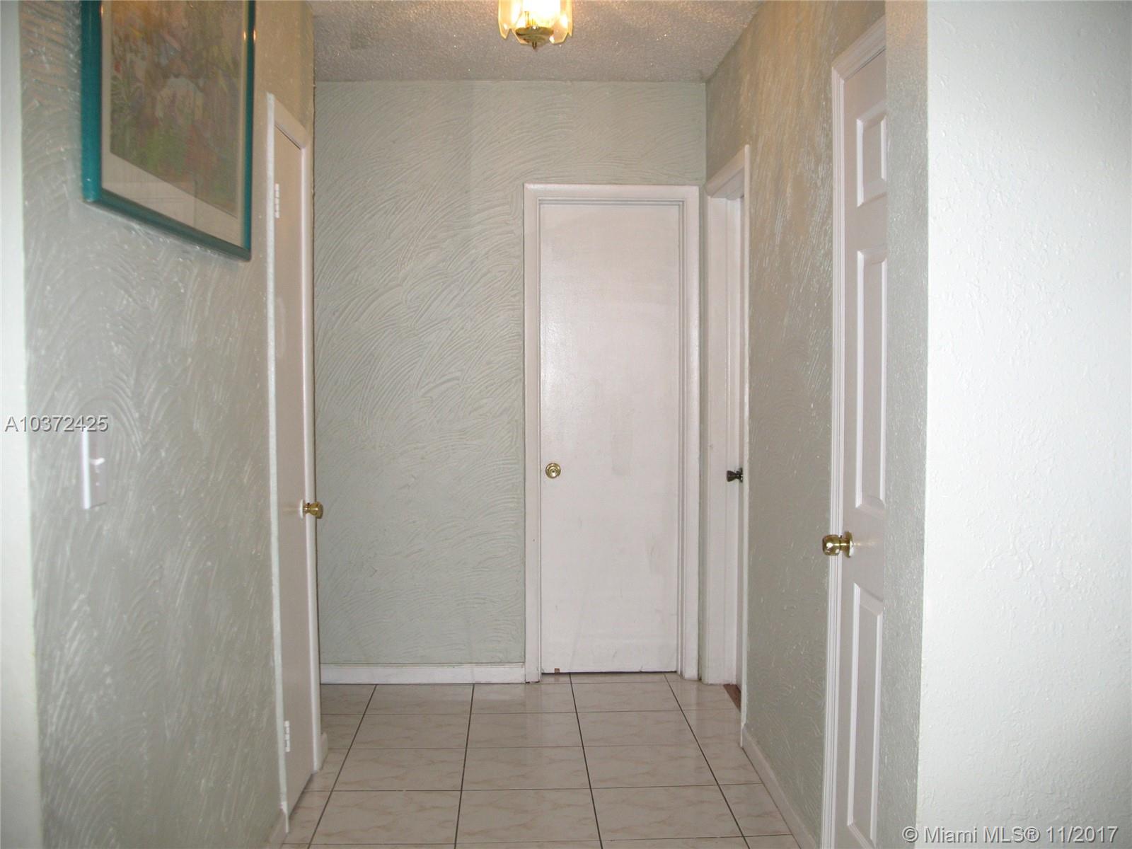 HIGHLAND MANOR SEC 5 - Residential