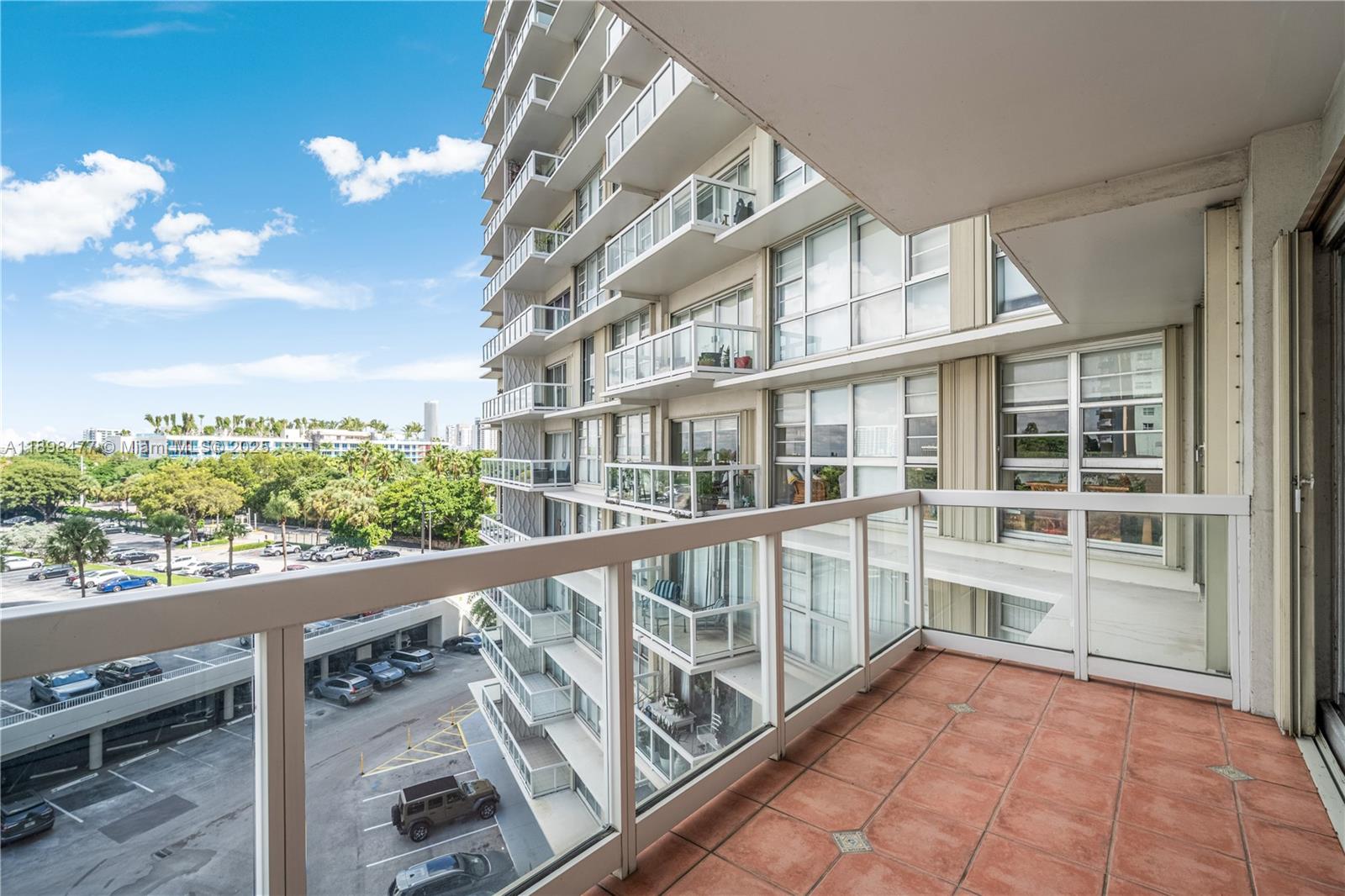 BRICKELL TOWNHOUSE CONDO - Residential