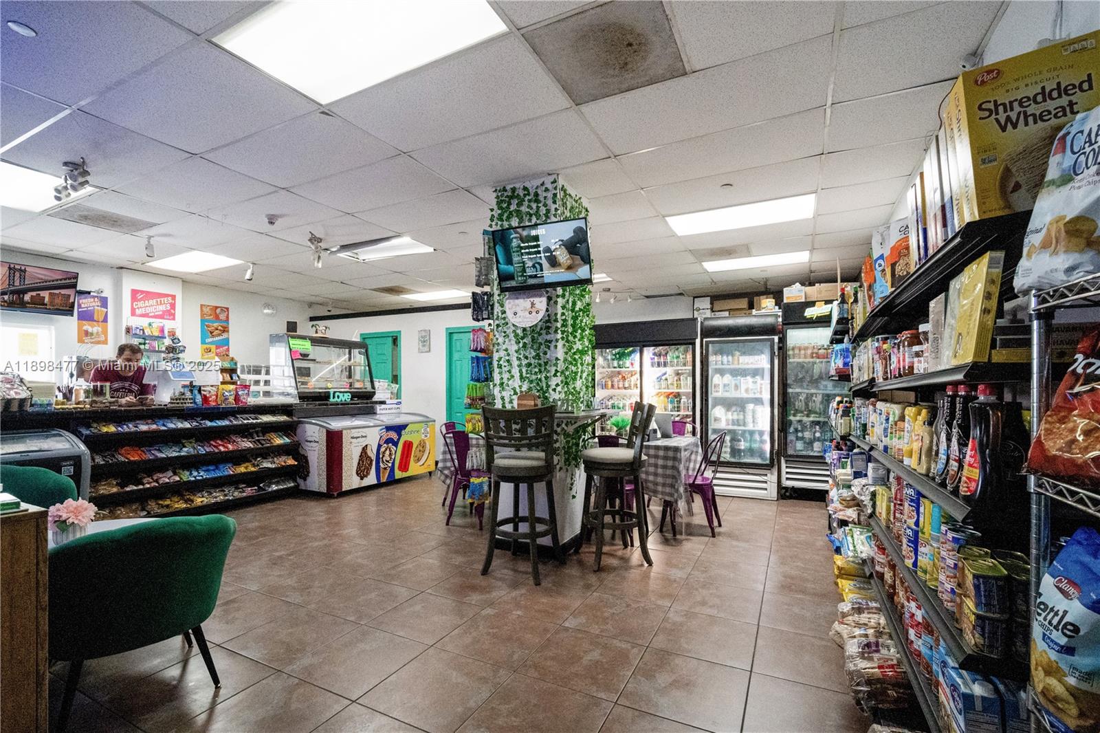 BRICKELL TOWNHOUSE CONDO - Residential