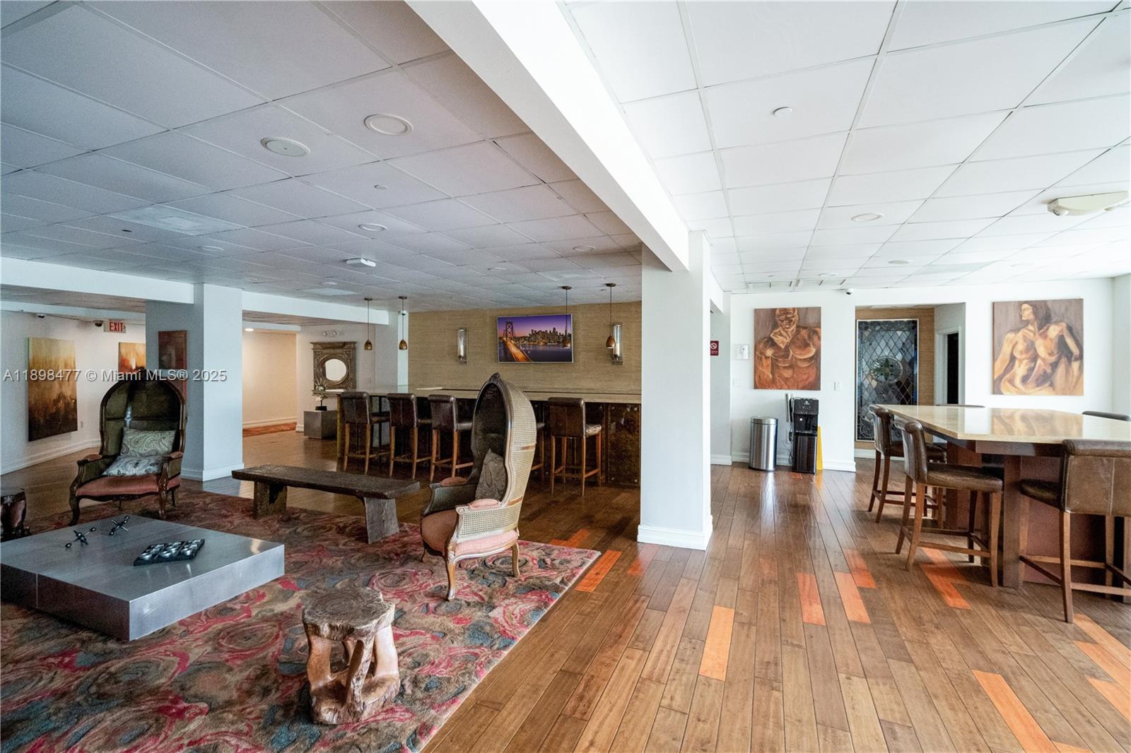 BRICKELL TOWNHOUSE CONDO - Residential