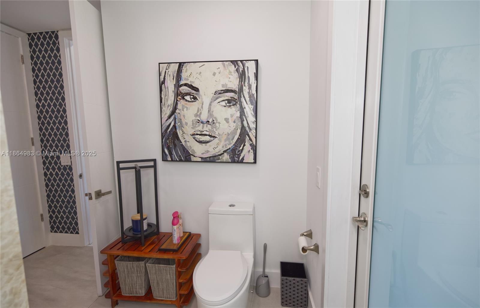 EASTERN SHORES 1ST ADDN - Residential