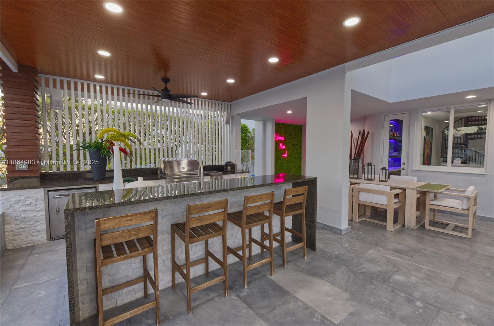 EASTERN SHORES 1ST ADDN - Residential