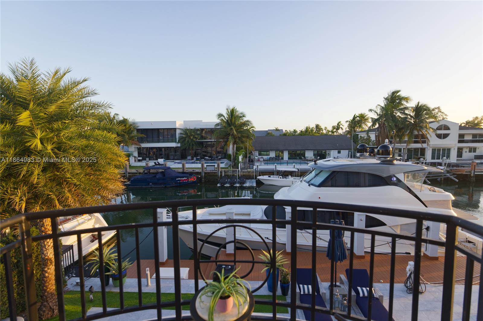 EASTERN SHORES 1ST ADDN - Residential