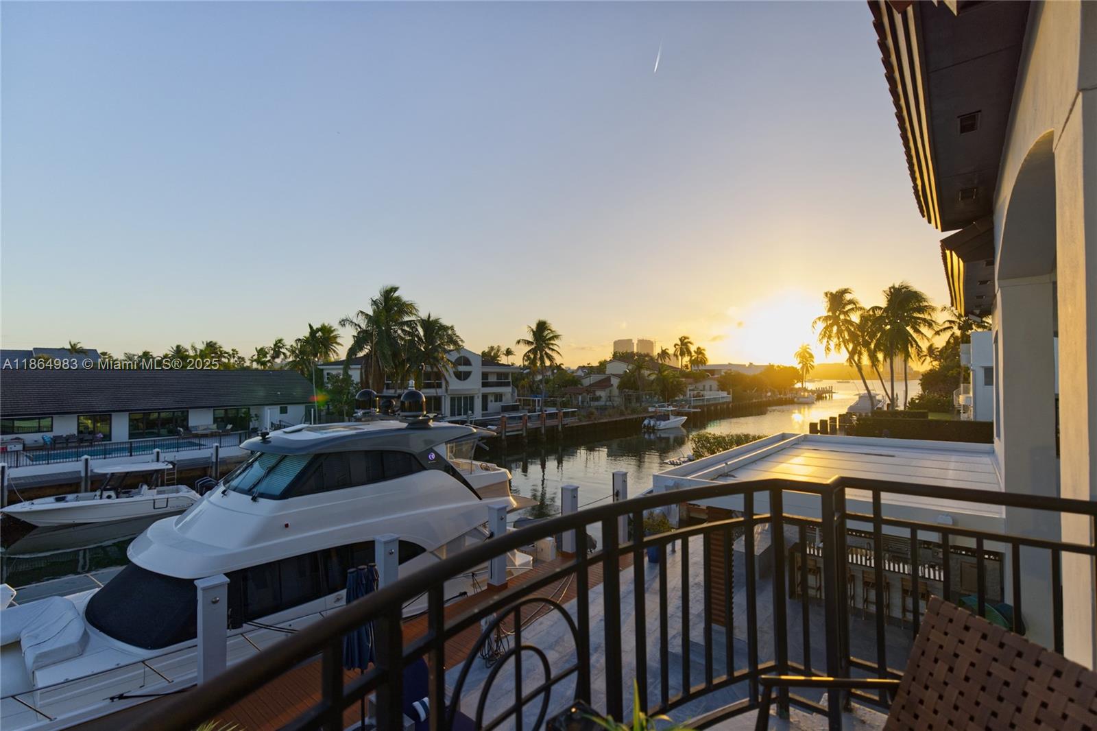 EASTERN SHORES 1ST ADDN - Residential