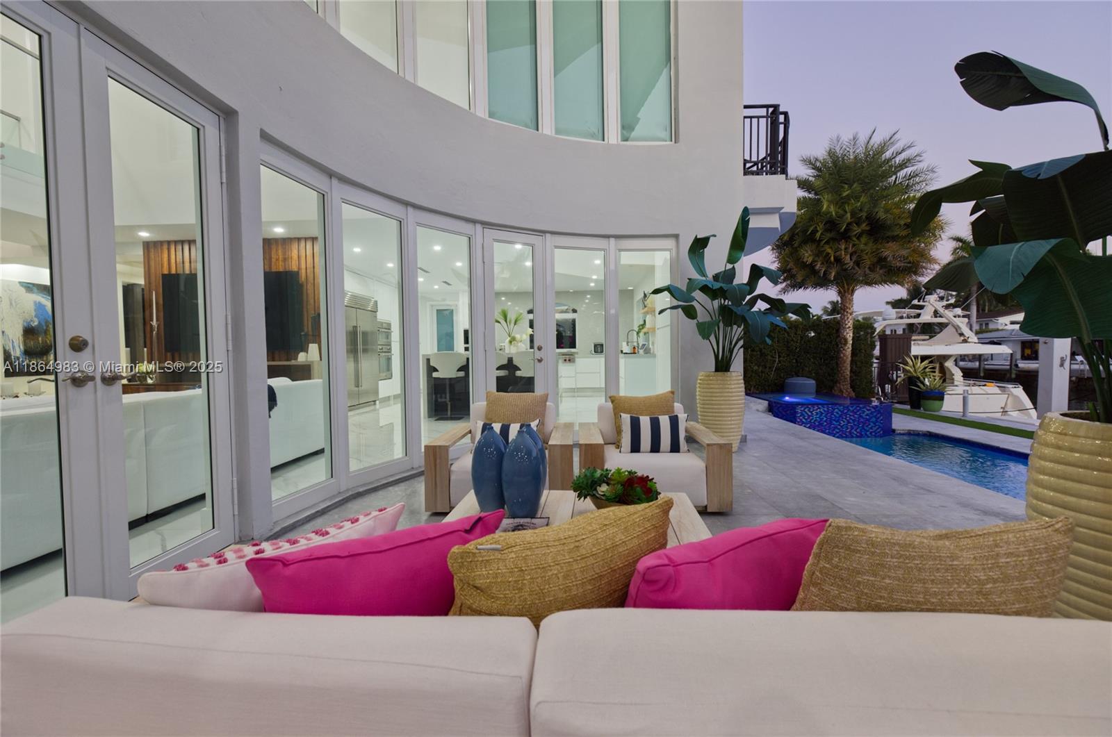 EASTERN SHORES 1ST ADDN - Residential