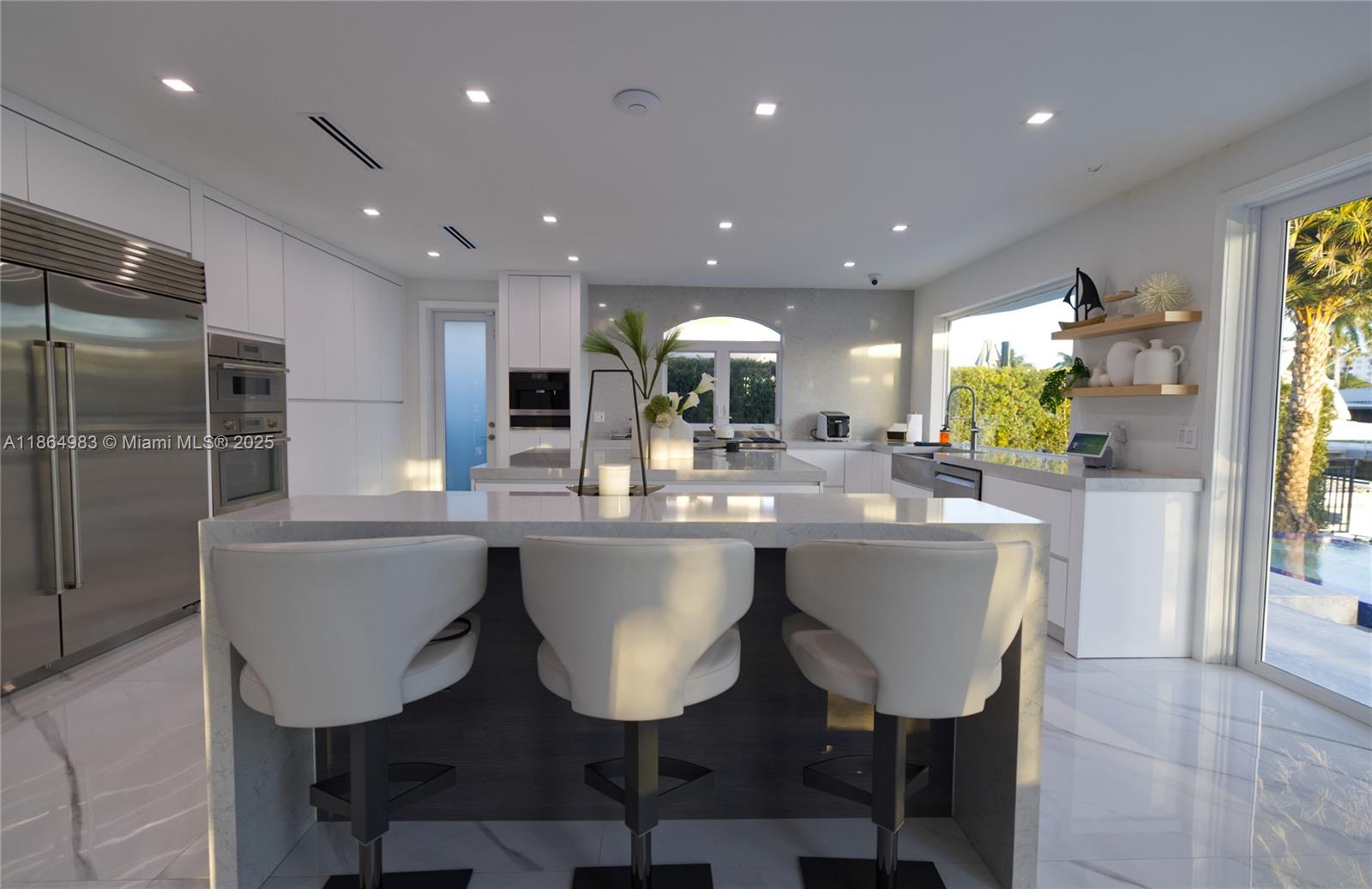 EASTERN SHORES 1ST ADDN - Residential