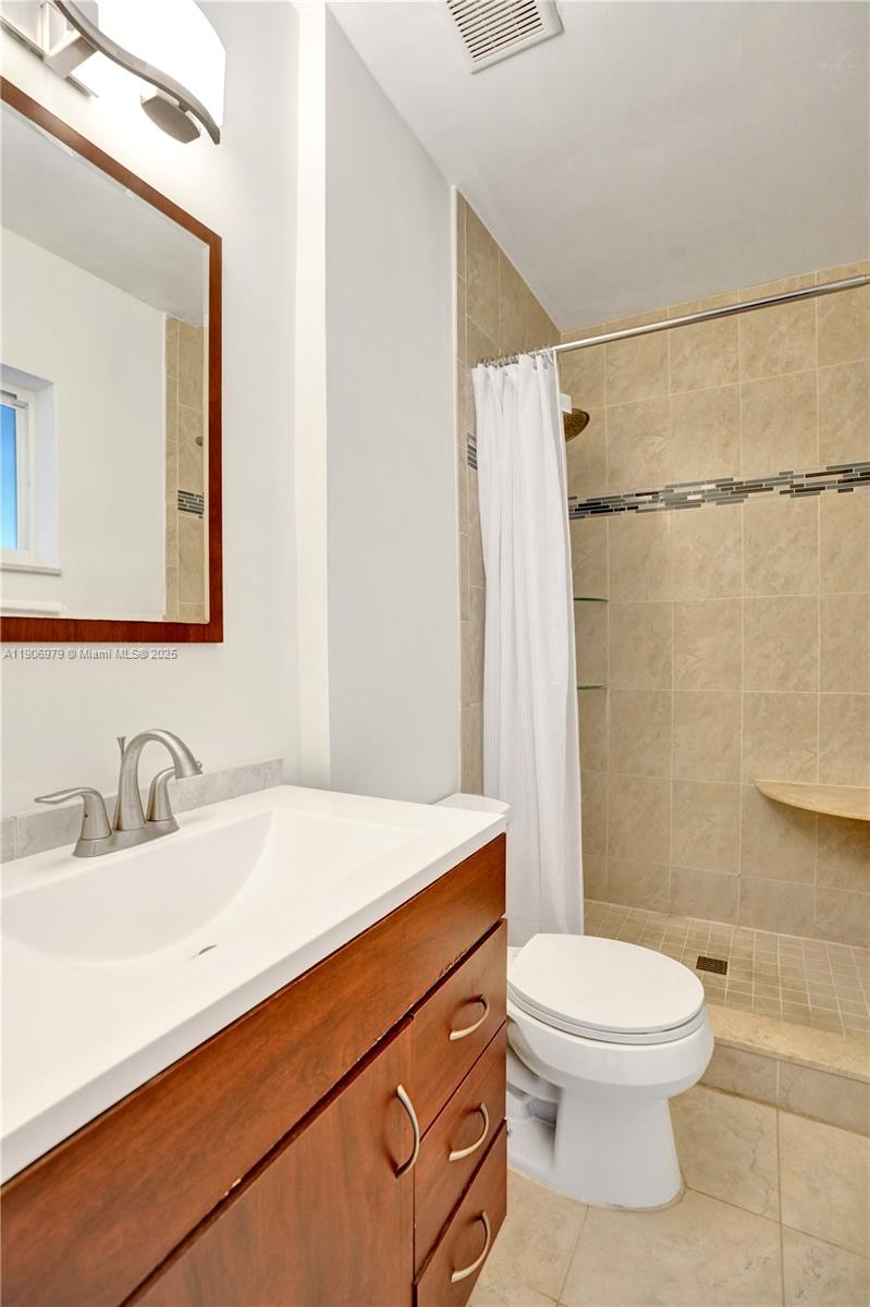 NORTH LAUDERDALE VILLAGE - Residential