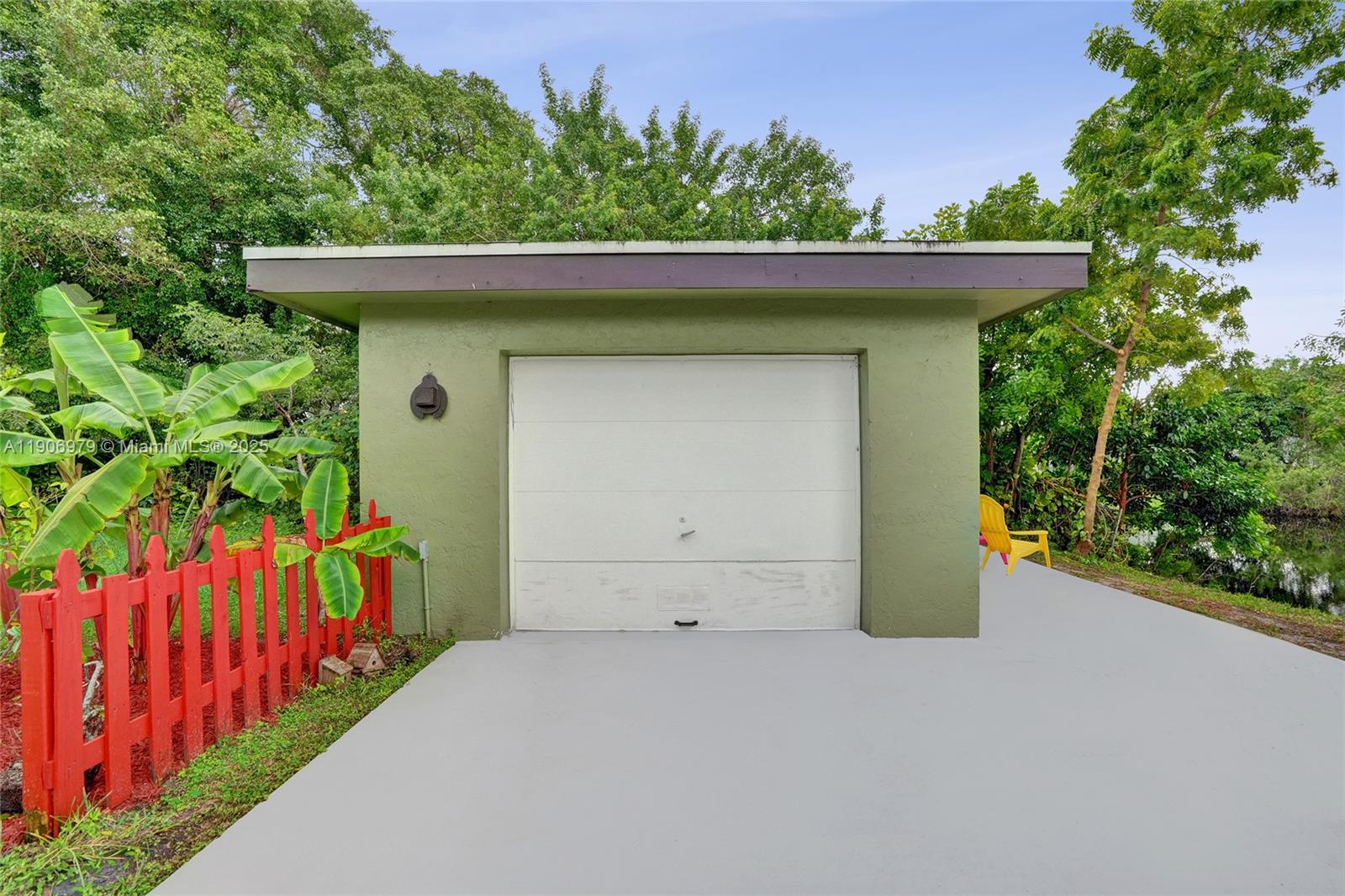 NORTH LAUDERDALE VILLAGE - Residential