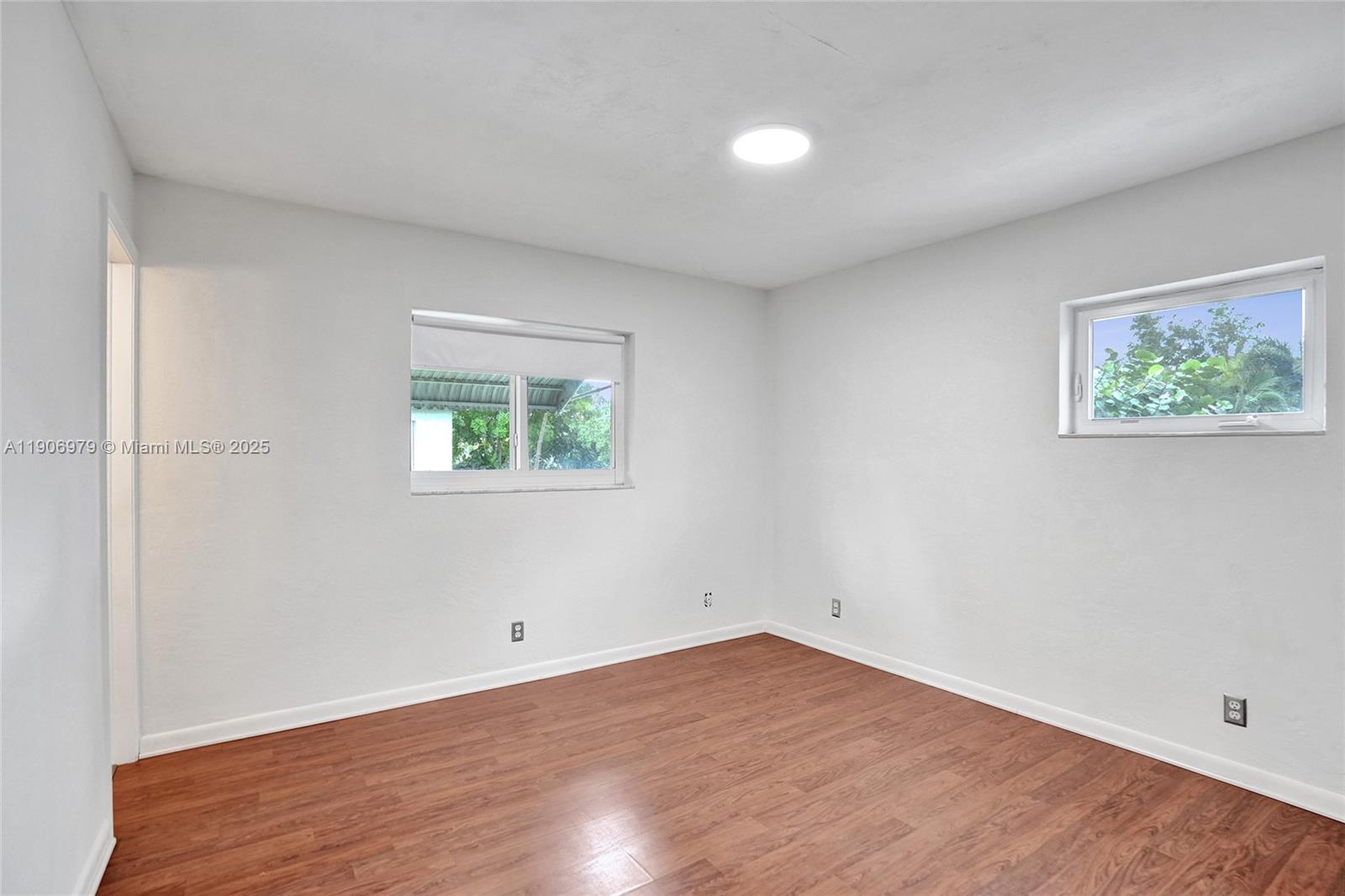 NORTH LAUDERDALE VILLAGE - Residential