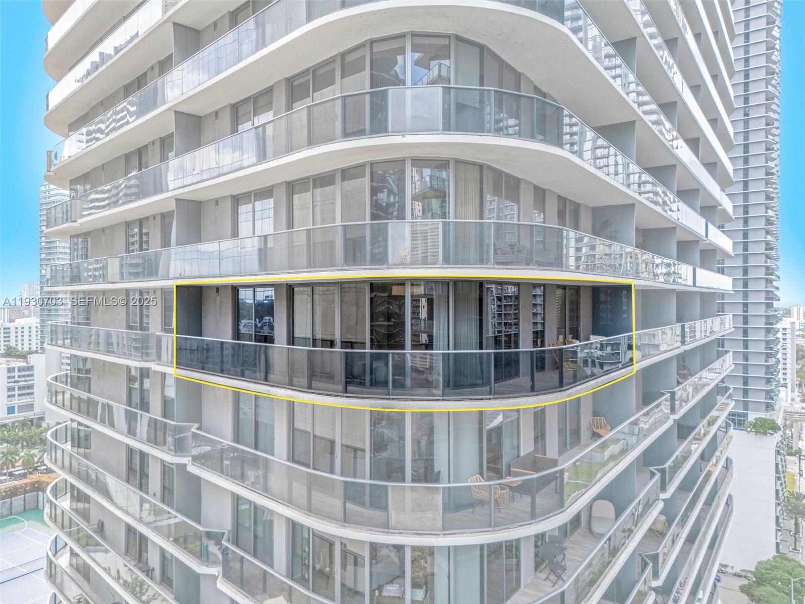 801 SMA RESIDENCE CONDO - Residential Lease