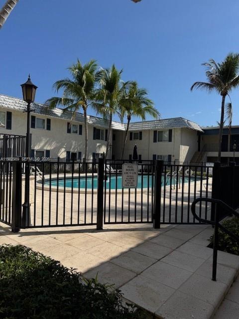 MONTEREY GARDENS OF PINEC - Residential Lease