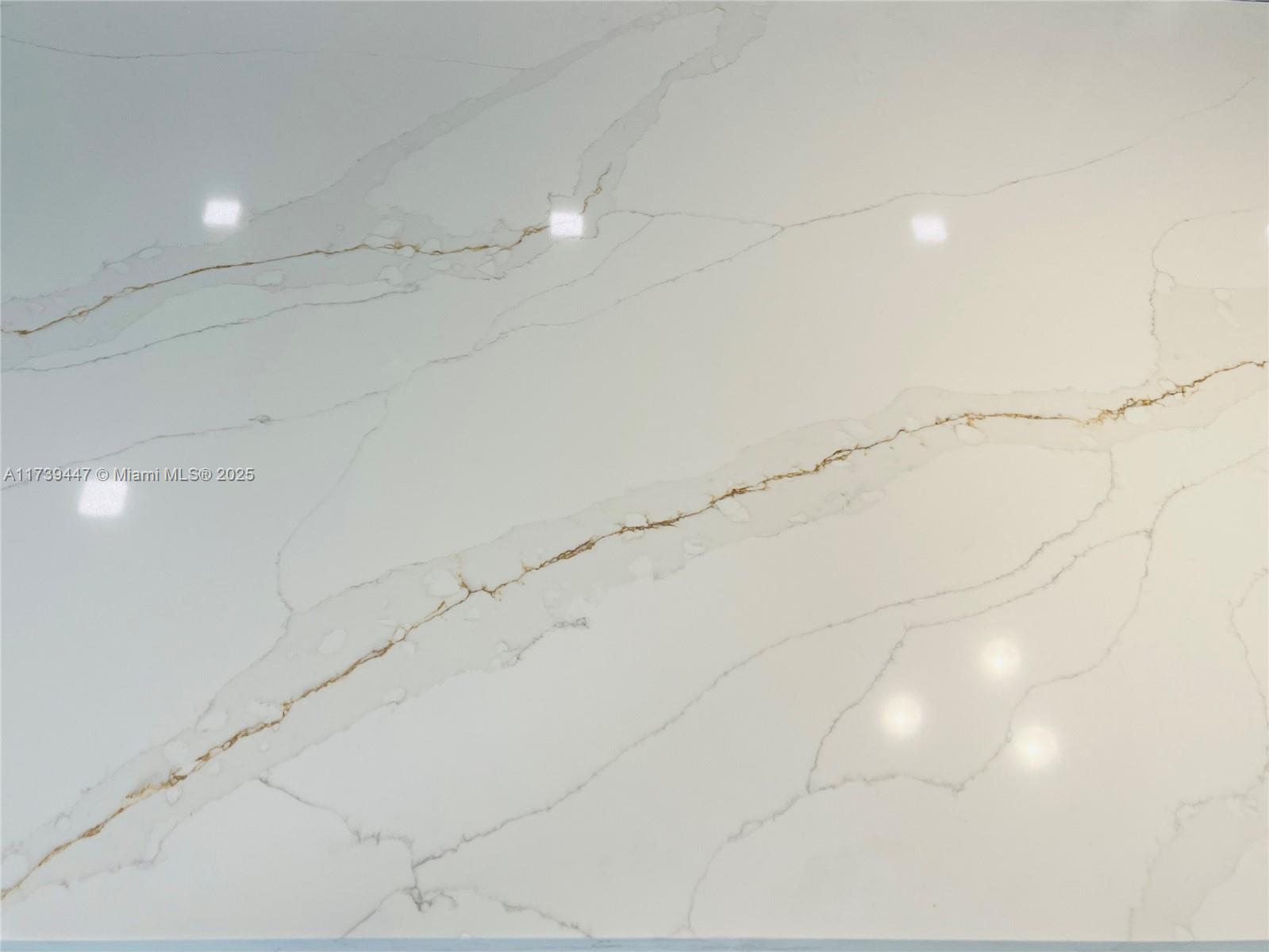 2600 ISL BLVD WILLIAMS IS - Residential