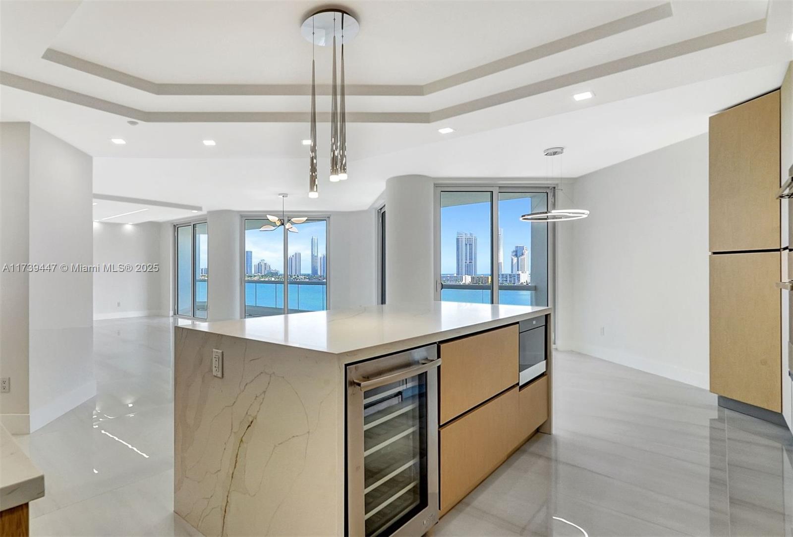 2600 ISL BLVD WILLIAMS IS - Residential