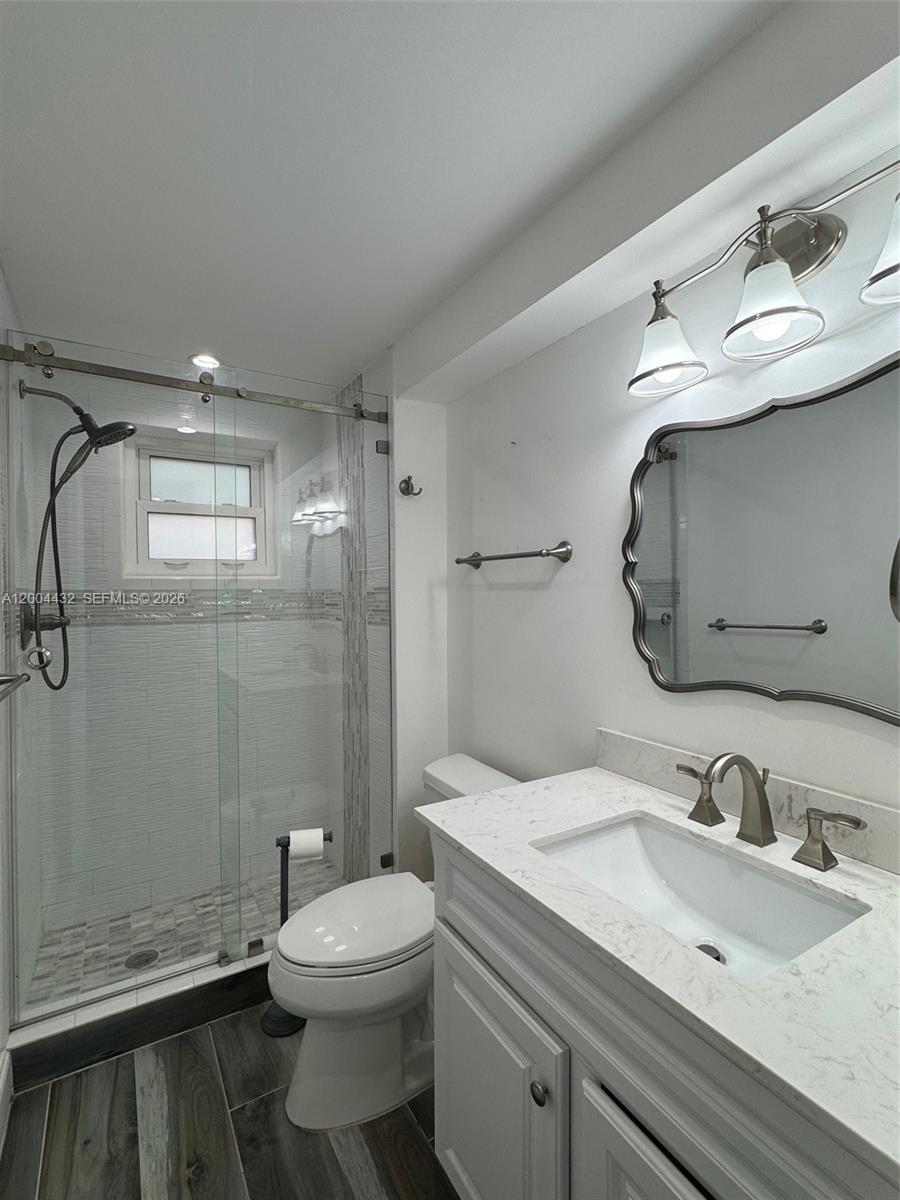 ANDORIC APTS CO-OP - Residential