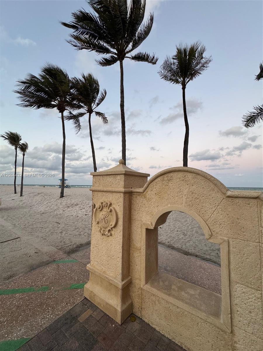 ANDORIC APTS CO-OP - Residential