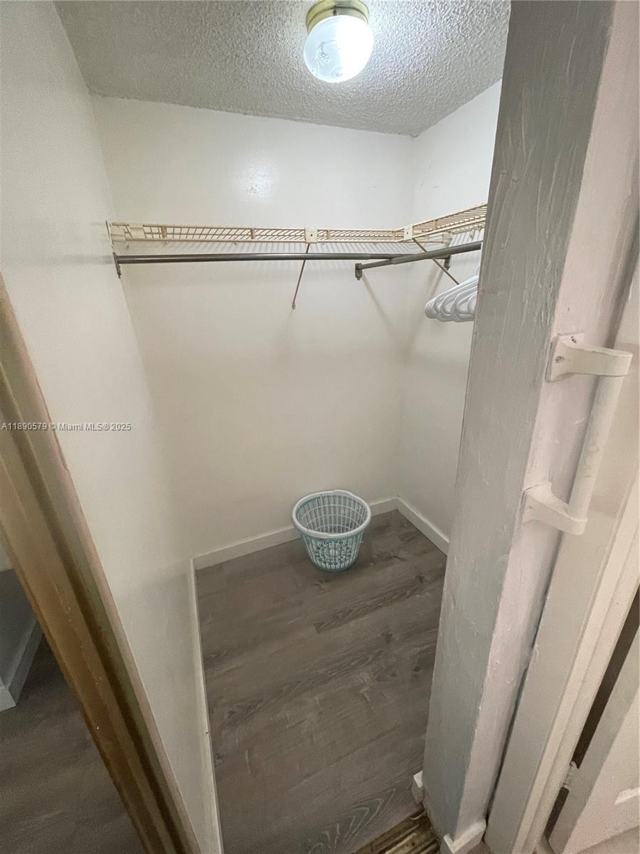 BERKLEY HOUSE EAST - Residential Lease