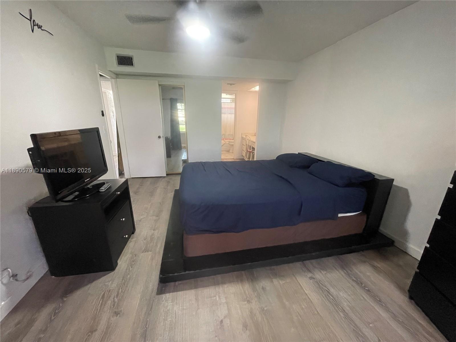 BERKLEY HOUSE EAST - Residential Lease