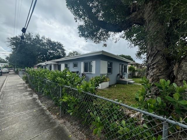 GROVELAND PK - Residential Income