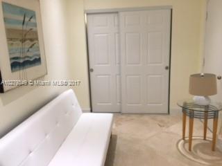 THE CARRIAGE CLUB NORTH C - Residential Lease