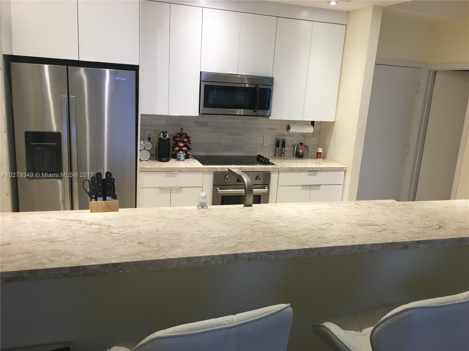 THE CARRIAGE CLUB NORTH C - Residential Lease