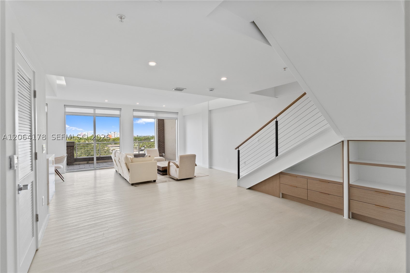 3250 NE 1st Ave 545