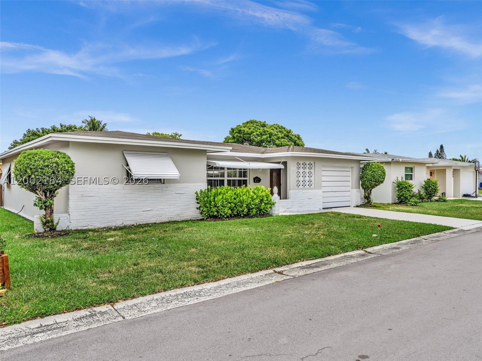 1065 NW 68th Ter
