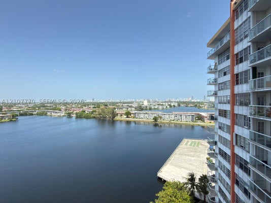 1301 NE MIAMI GARDENS DR APT 1404W, MIAMI, FL 33179 - Image 5b7a2d2dcd250be2c2b25f631130ed40/1954392191