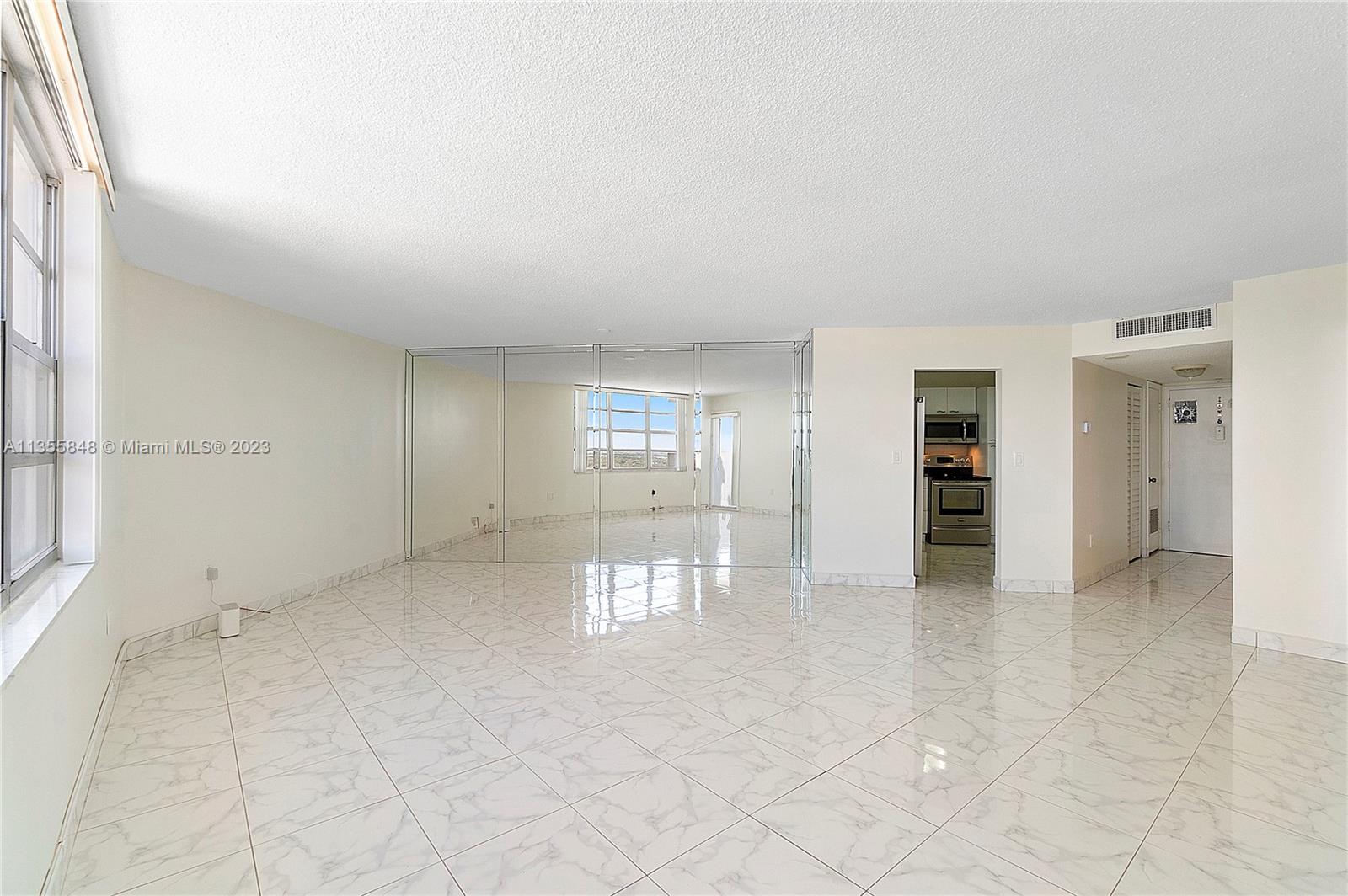 Photo 9 of 12 of 2750 NE 183rd St PH06 condo