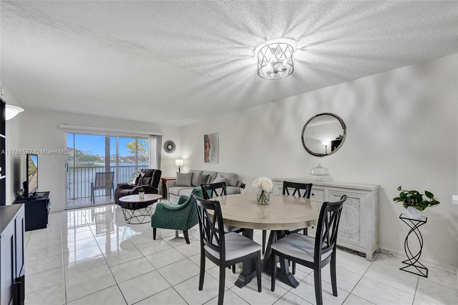 HAWTHORNE AT CENTURY VILL - Residential