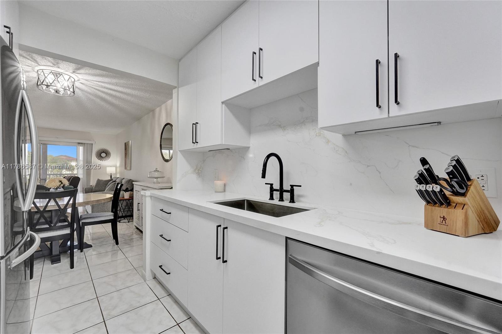 HAWTHORNE AT CENTURY VILL - Residential