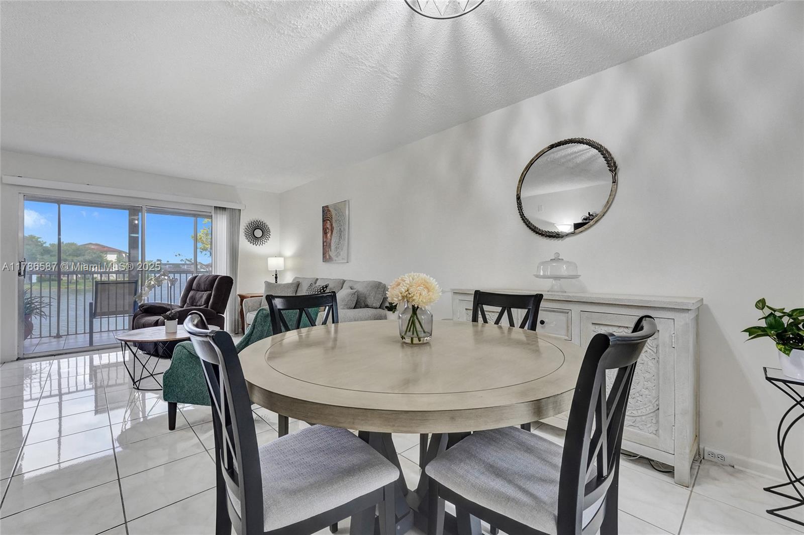 Property for Sale at 12950 Sw 13th St 202D, Pembroke Pines, Miami-Dade County, Florida - Bedrooms: 2 
Bathrooms: 2  - $270,000