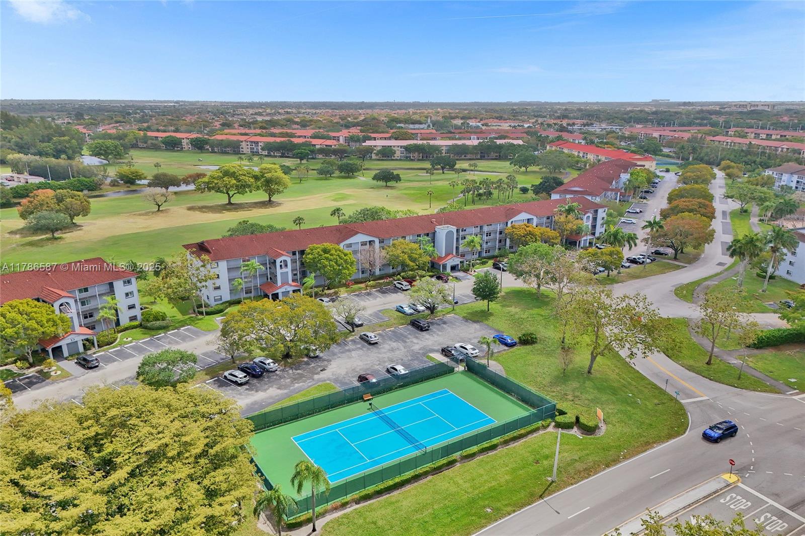 HAWTHORNE AT CENTURY VILL - Residential