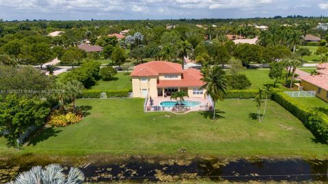 A home in Cooper City