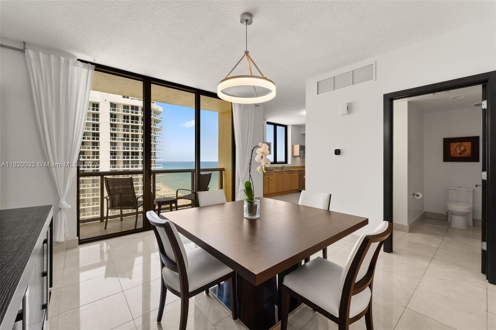 SAYAN CONDO - Residential Lease