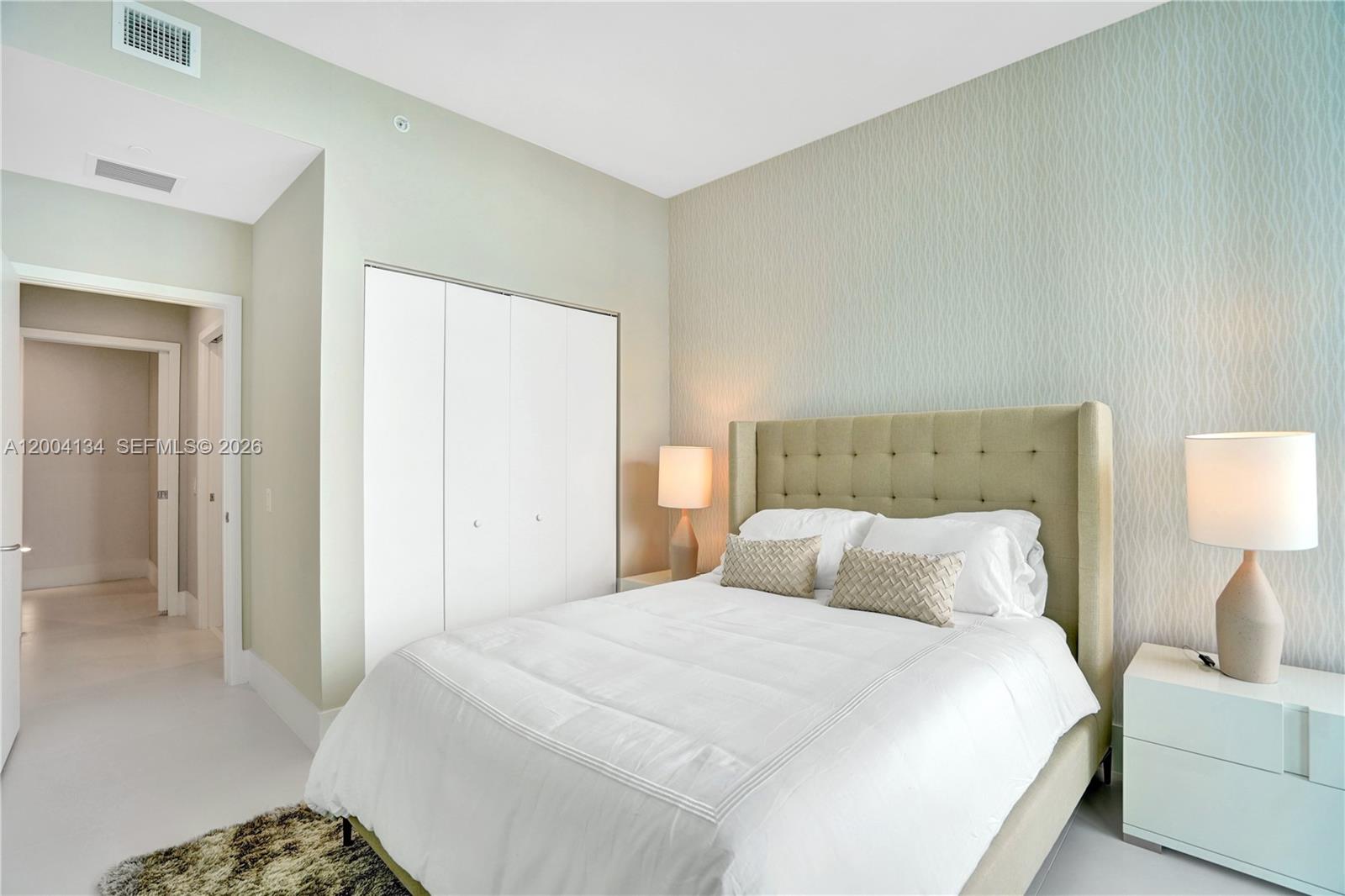 PARAISO BAYVIEWS CONDO - Residential Lease