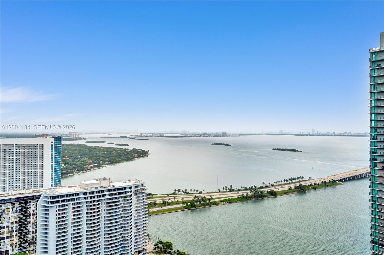 PARAISO BAYVIEWS CONDO - Residential Lease