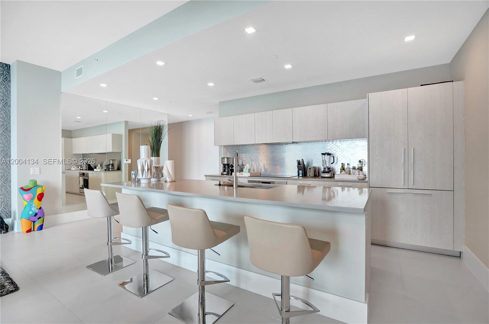 PARAISO BAYVIEWS CONDO - Residential Lease