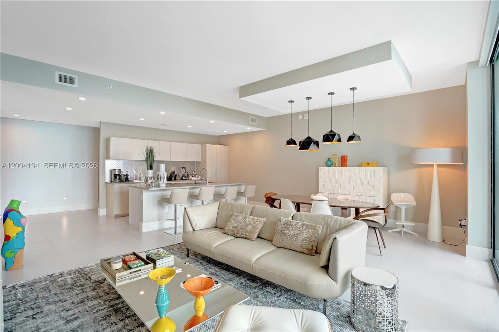 PARAISO BAYVIEWS CONDO - Residential Lease